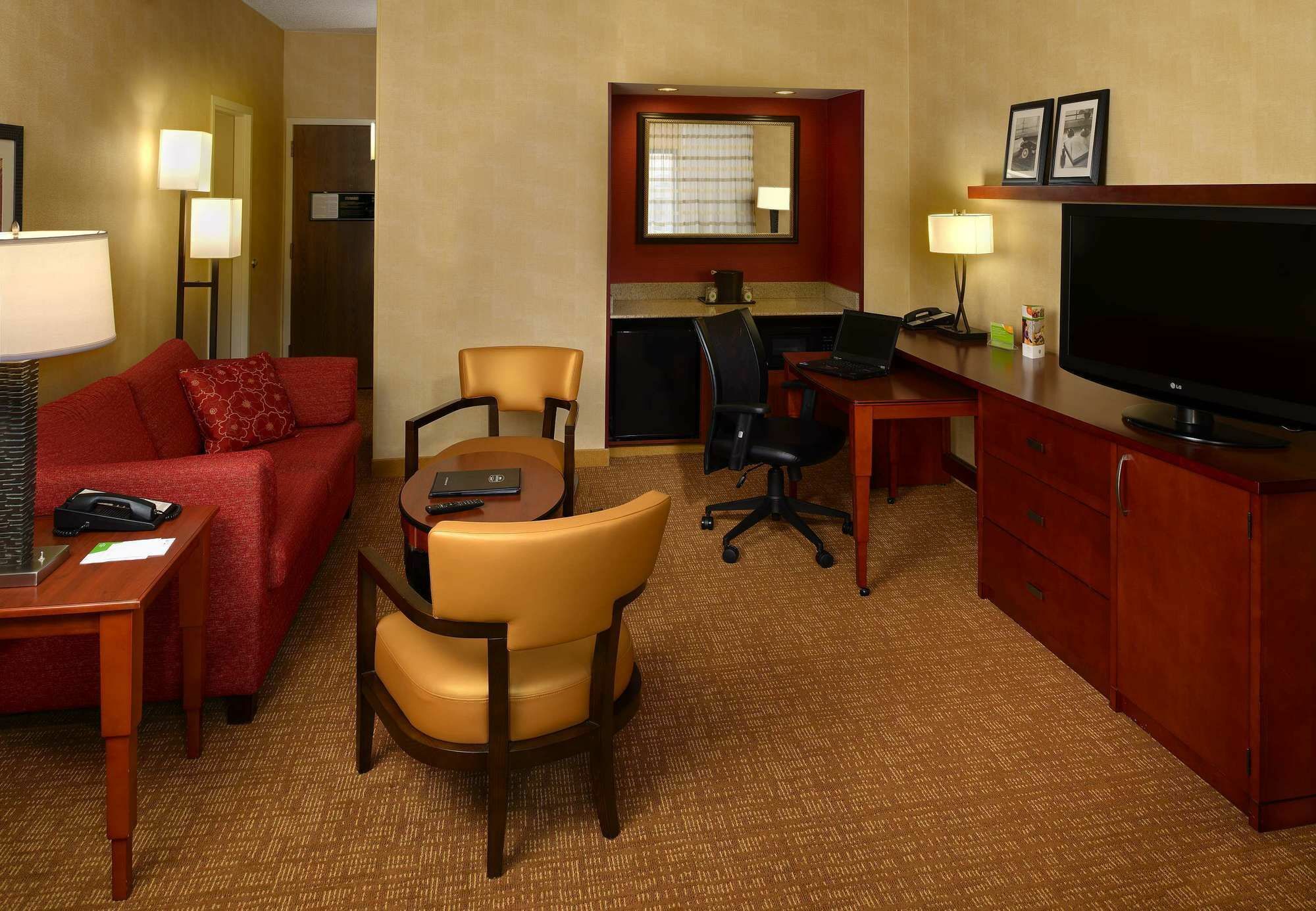 Courtyard St. Louis Creve Coeur Hotel Eksteriør billede